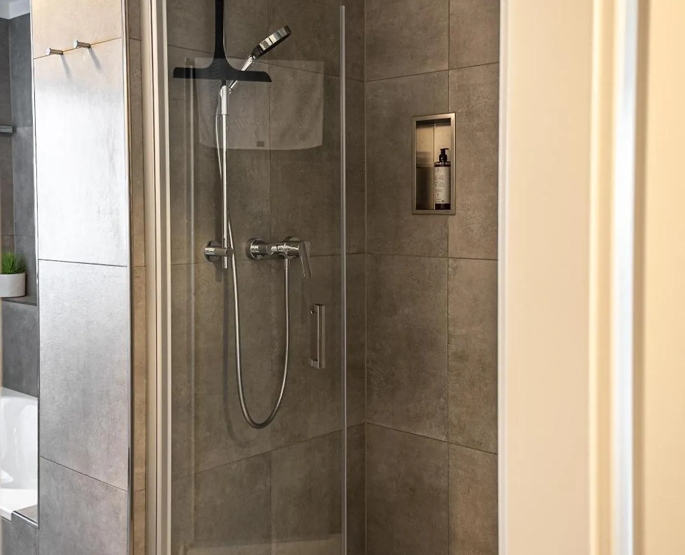 Apartment Aparthome Eching Deluxe Near Munich Airport